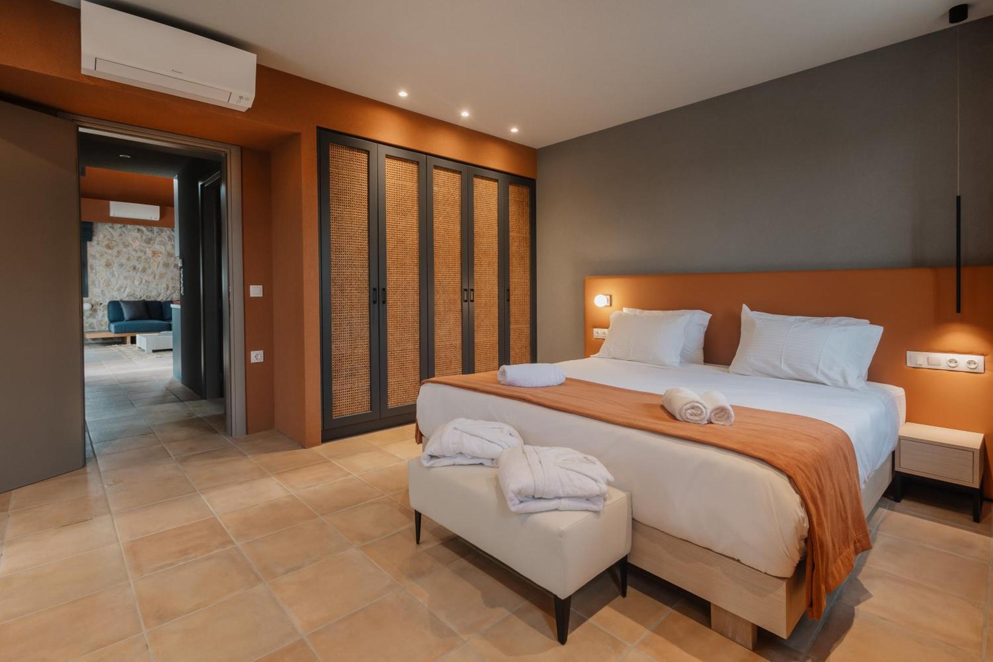 Apartment Tessera & Collection